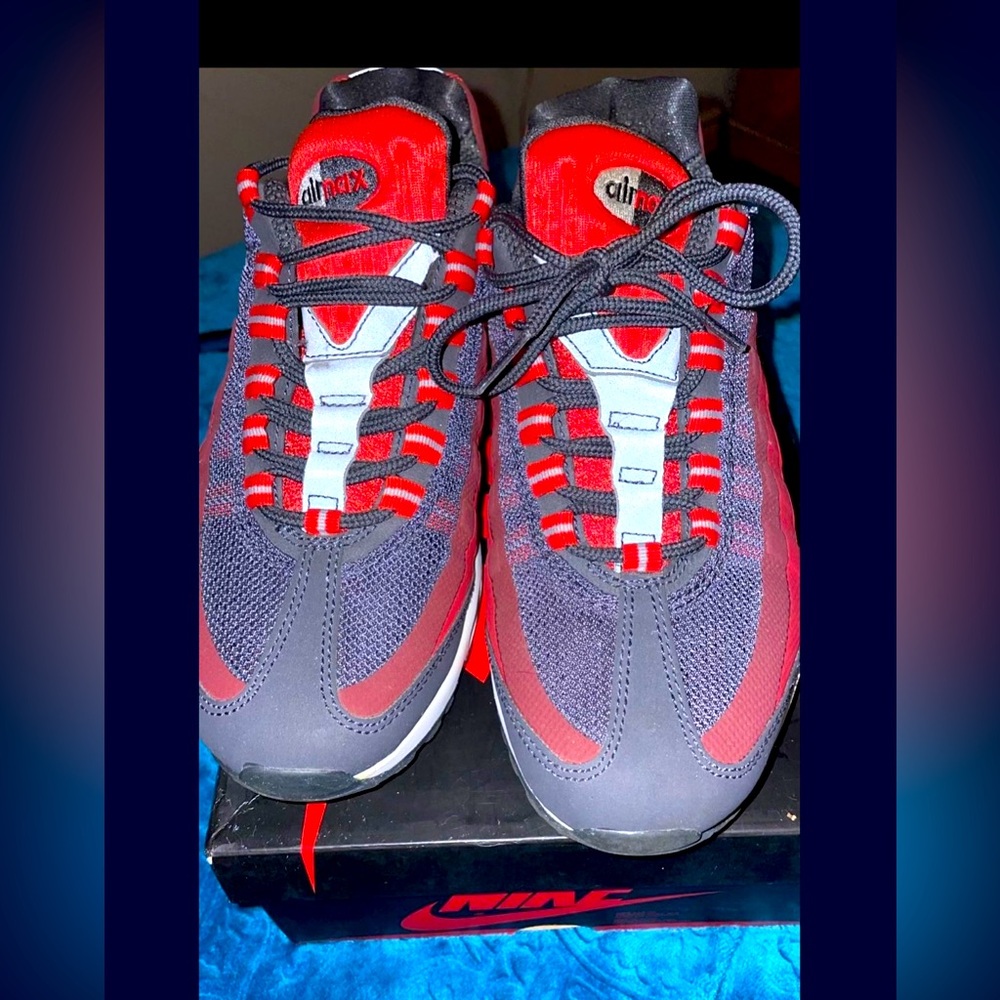 Nike shoes